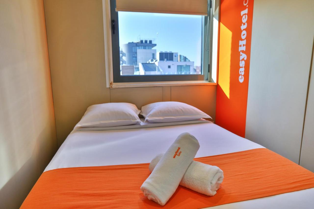 Easyhotel Sofia Luaran gambar