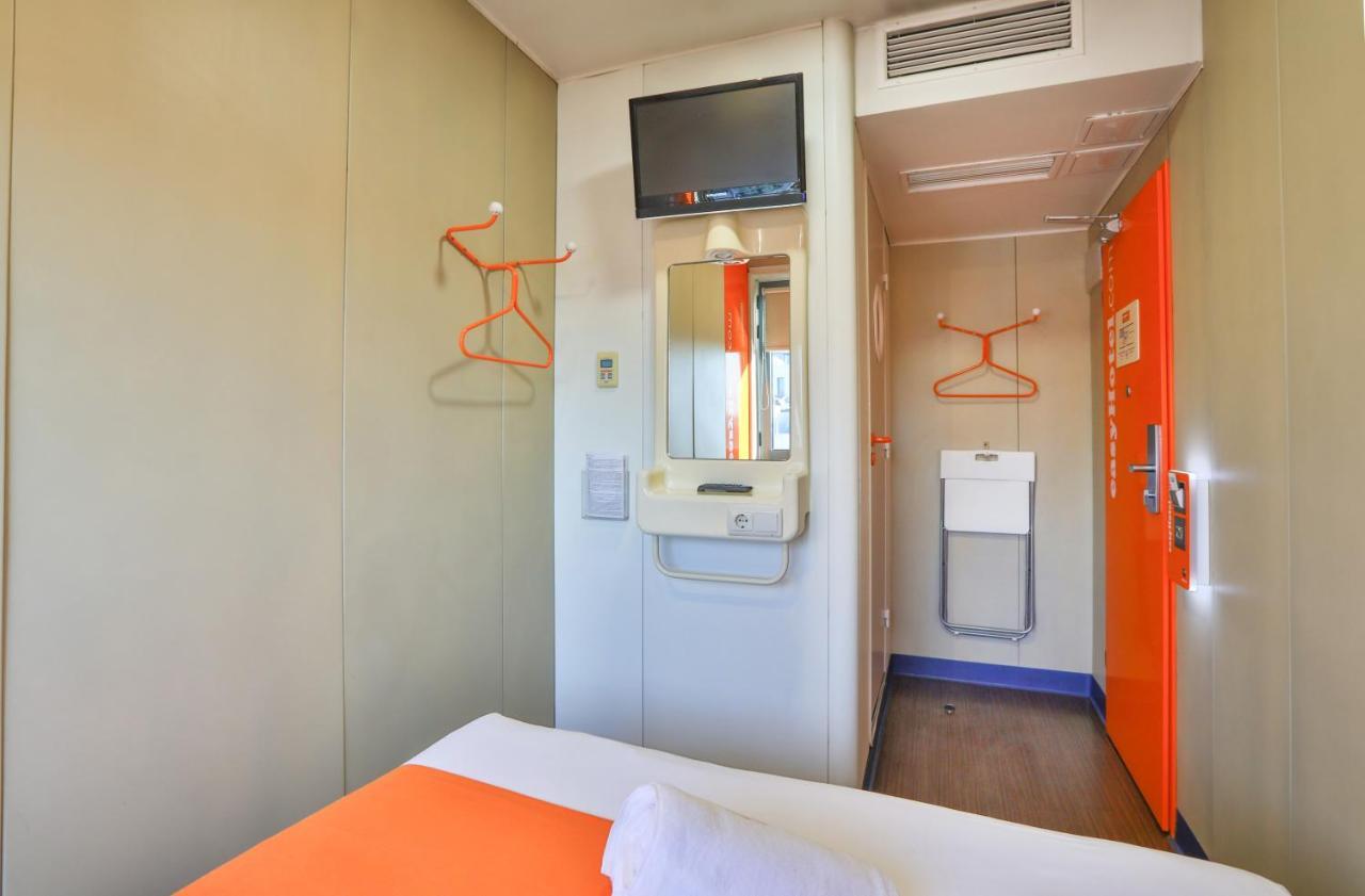 Easyhotel Sofia Luaran gambar
