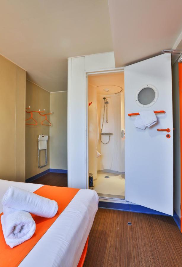 Easyhotel Sofia Luaran gambar