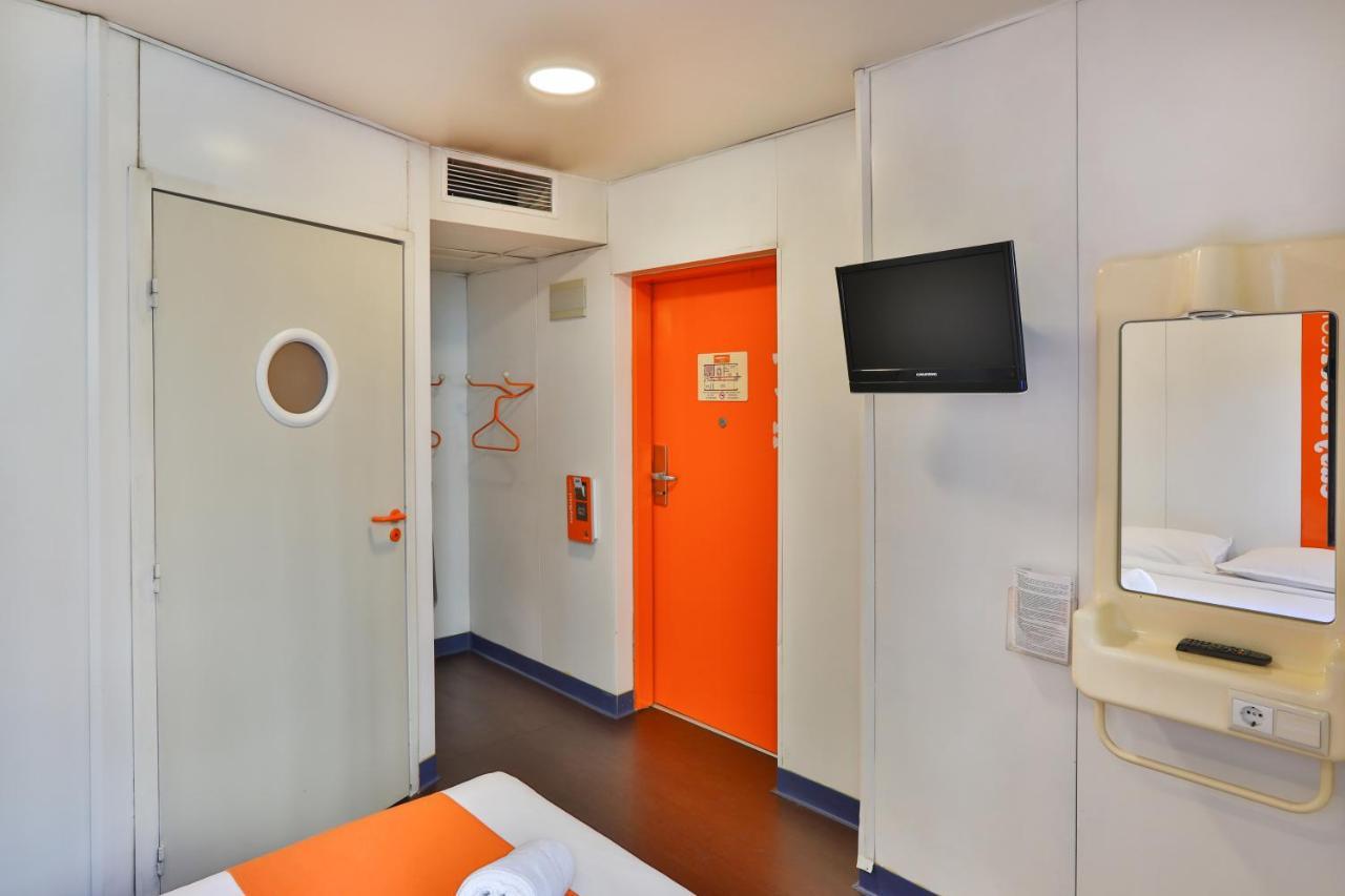 Easyhotel Sofia Luaran gambar